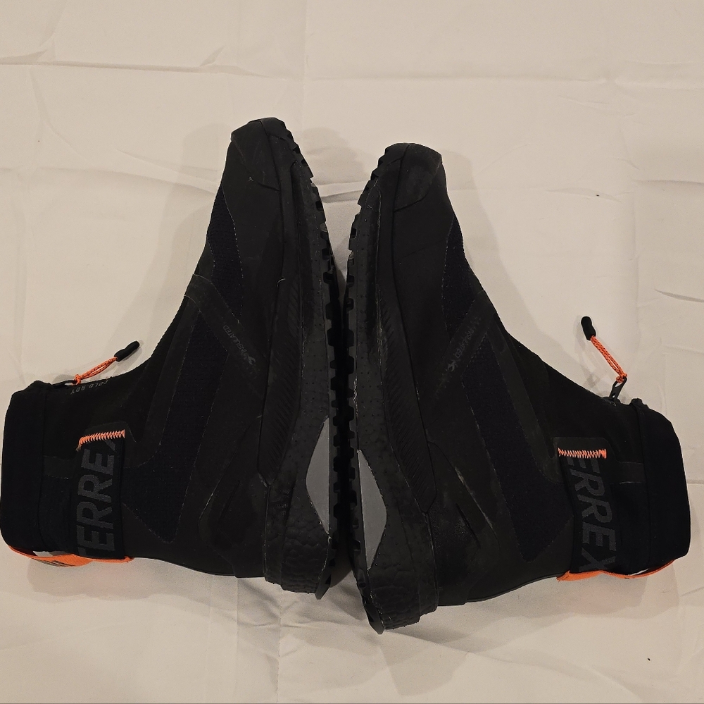 Adidas Terrex Free Hiker Cold.RDY hiking boot - Picture 6 of 10